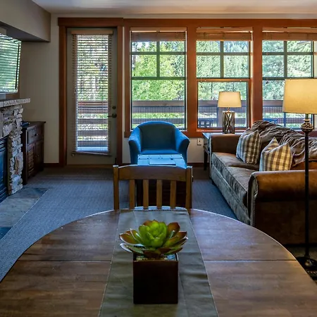 The Village Lodge-3